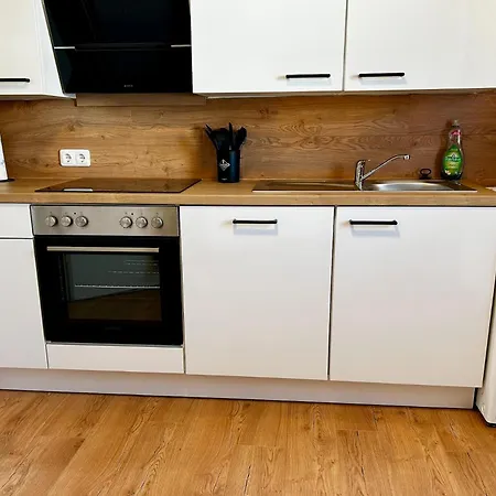 Ferienhaus FEWO Unterm Stein - Ganzes Haus - 5 Schlafzimmer