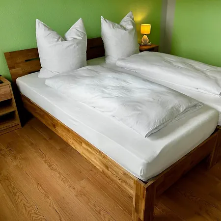 FEWO Unterm Stein - Ganzes Haus - 5 Schlafzimmer Ferienhaus