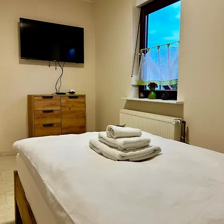 FEWO Unterm Stein - Ganzes Haus - 5 Schlafzimmer Ferienhaus