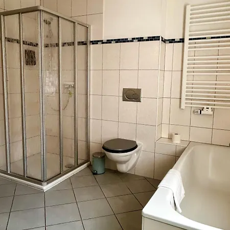 Unterm Stein - Ganzes Haus - Bis 11 Gaeste * Alheim