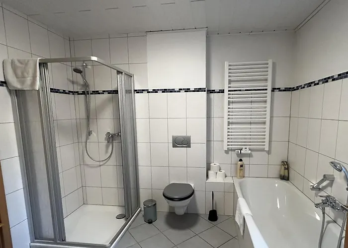 Unterm Stein - Ganzes Haus - 5 Schlafzimmer Alheim